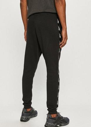 Штаны training essentials tape jogger gq4215 reebok2 фото