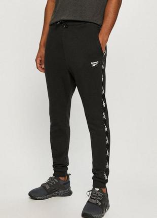 Штани training essentials tape jogger gq4215 reebok