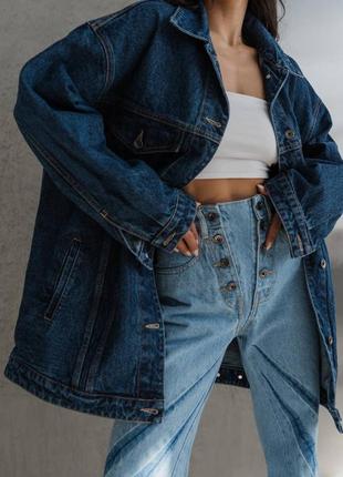 Удлиненная джинсовая куртка оверсайз из качественного темно синего денима🤤10 фото