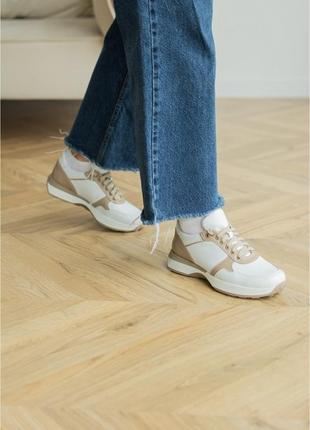 Легкие женские кожаные кроссовки2 фото