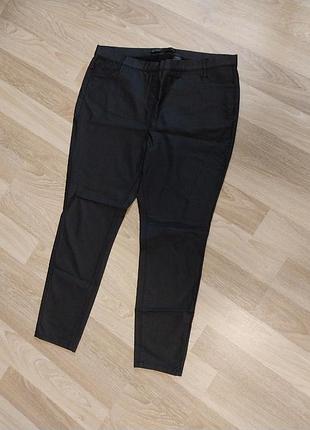 Укорочені прямі джинси з високою талією next