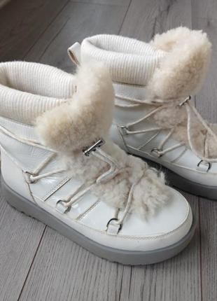 Ugg белые ботинки хайленд