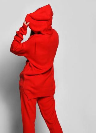 Красный вязаный костюм8 фото