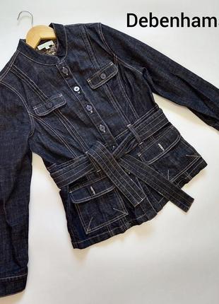 Жіноча джинсова подовжена темна куртка на гудзиках з поясом від бренду debenhams.