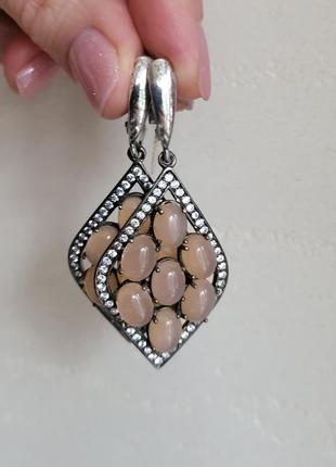 Серебряные серьги подвески с натуральным ювелирным камнем10 фото