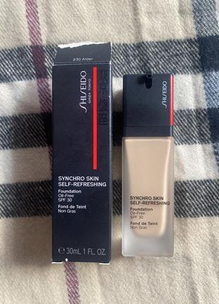 Тональная основа для лица shiseido 230 alder synchro skin self-refreshing тональный крем8 фото