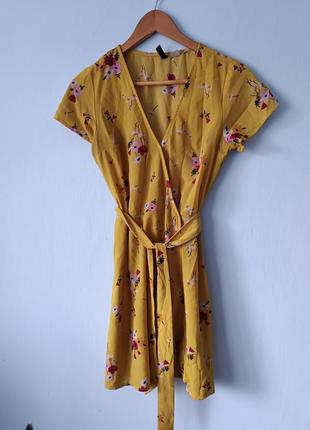 Плаття сукня міні коротка базова класична на запах квітковий принт2 фото