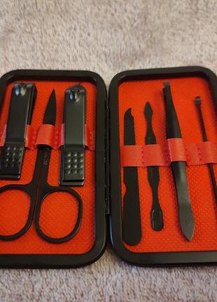 Манікюрний набір у чохлі 7в1, набір інструментів (кусачок) для догляду за нігтями. чорний