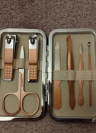 Манікюрний набір у чохлі 7в1, набір інструментів (кусачок) для догляду за нігтями