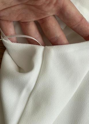 Платье молочного цвета