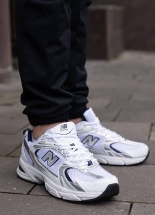 Мужские кроссовки бело серебряные премиум люкс качество new balance 530 white blue6 фото