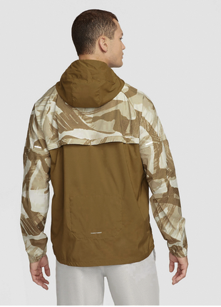 Куртка nike repel windrunner camo jacket p.m-l2 фото