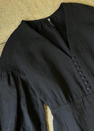 Черное платье-мини с v-образным вырезом и рукавами-фонариками zara8 фото