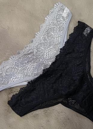 Комплект кружевных трусиков