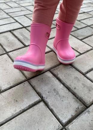 Резиновые сапоги сапожки crocs оригинал розовые 27, 28, 29, 30-31, 32-33, 34-35 р. жёлтый лимон 27, 28, 29, 30-31 р на девочку, мальчика.3 фото