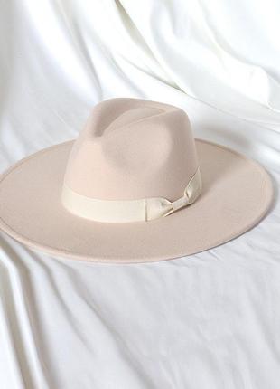 Шляпа федора унисекс с широкими полями 9,5 см ribbon молочная
