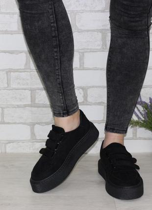 Жіночі комфортні замшеві кросівки на трьох липучках (22038)