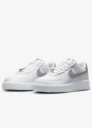 Кроссовки nike air force 1 lx united dunk jordan (dz2709-100) оригинал!2 фото