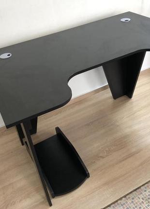 Геймерский стол eco14 - стильный стол на ножках.6 фото