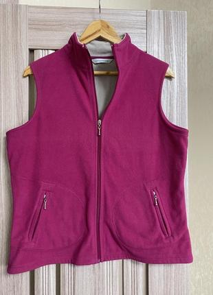 Жіноча флісова жилетка.
