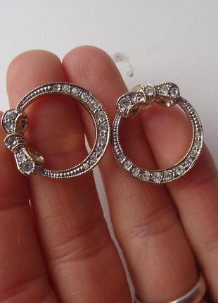 Красивые серьги