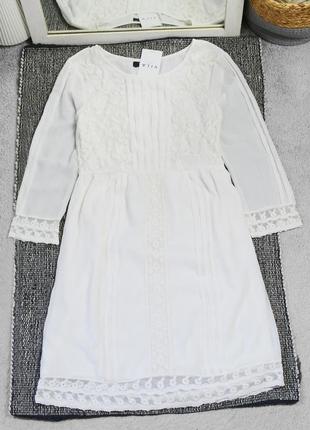 Новое белое платье с кружевом vila