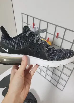 Жіночі кросівки nike air max sequent 28 фото