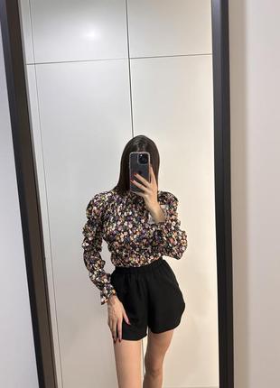 Очень красивая блуза в цветочный принт в стиле zara, mango, ivina4 фото