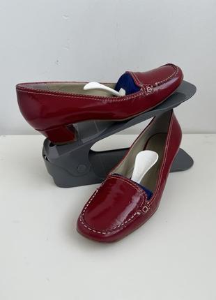 Manufacture d'essai лаковые женские туфли 38,5