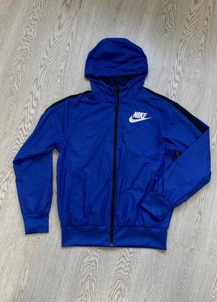 Вітровка "nike"