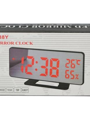 Часы настольные vst-888y  электронные с датчиком температуры и влажности зеленые6 фото