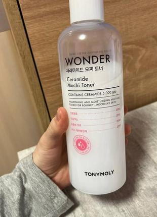 Tony moly wonder ceramide mochi toner