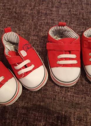 Пинетки кеды 19 размер.можно для двойников