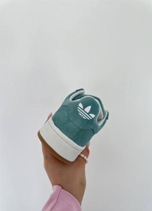 Стильные женские кроссовки adidas campus 00s sea blue cloud white gum цвет морской волны6 фото