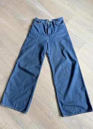 Широкие джинсы cos новой коллекции8 фото