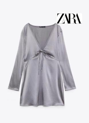 Сатиновое стильное платье от бренда zara