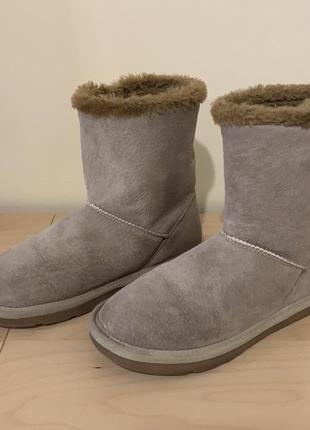 Уггі benetton p.34