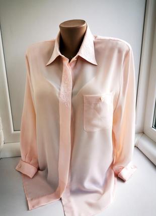 Красивая винтажная блуза большого размера с вышивкой.3 фото