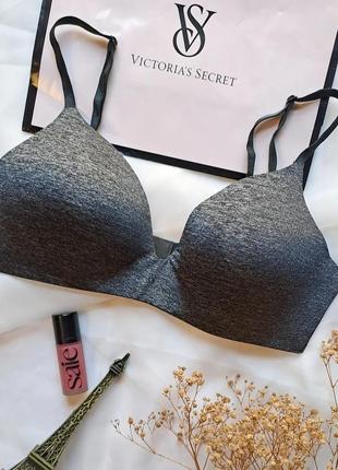 Безшовний гладенький бюстик vs victoria's secrets