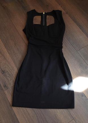 Платье черное