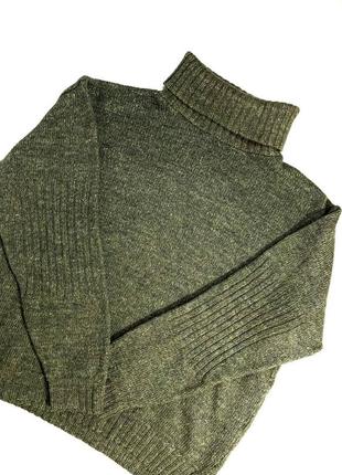 Женский свитер из шерсти и льна