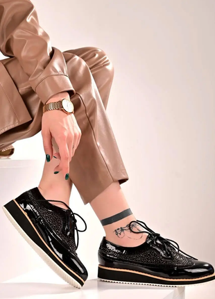 Туфли женские черные на шнуровке т15584 фото