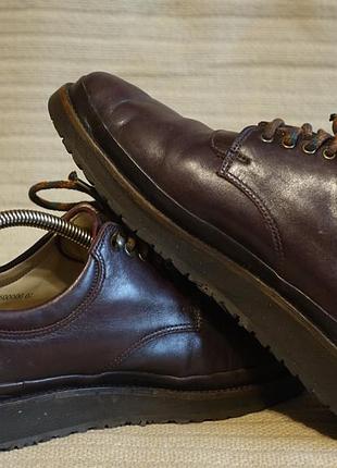 Чудові темно-коричневі шкіряні туфлі bally швейцарські 5 1/2 р. (25 см)