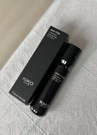 Kiko skin tone foundation cr 05 жидкий тональный крем с хайлайтером spf 15 mac clarins1 фото