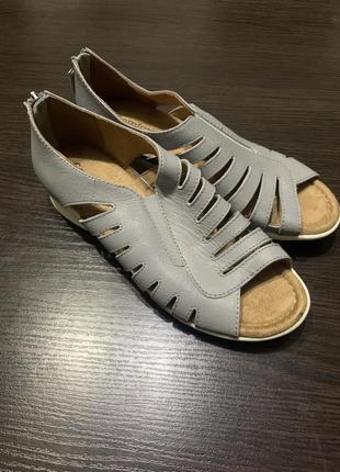 Босоніжки comfortiva