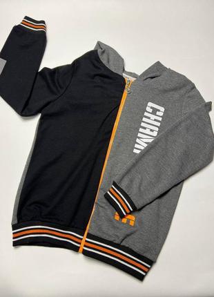 Спортивні костюми2 фото