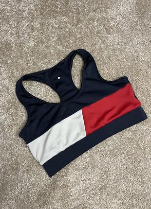 Топік tommy hilfiger