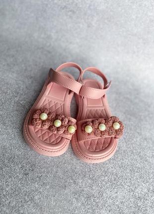 Босоножки для девочки 4