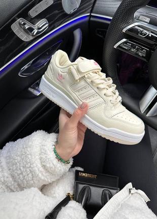 Жіночі кросівки розпродаж adidas forum 84 low candy pink