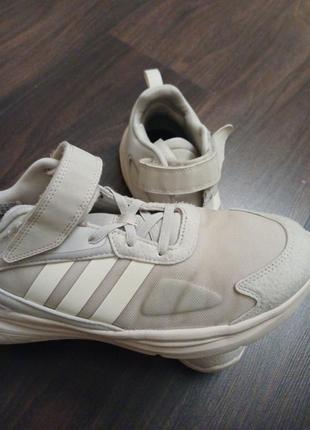 Кроссовки adidas2 фото